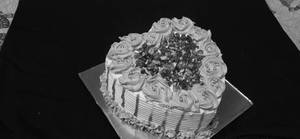 Eggless Butterscotch Cake [1 kg]