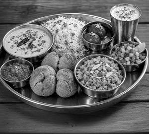 Rajasthani Thali
