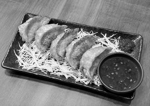 Age Gyoza(non Veg)
