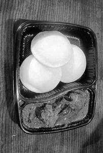 Idli With Chicken Gravy