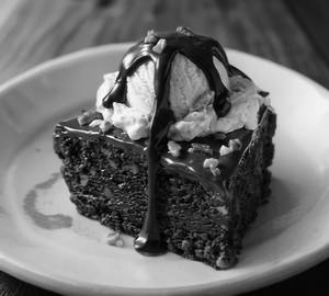 Brownie With Icecream