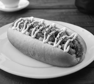 Peri Peri Chicken Hot Dog Sandwich