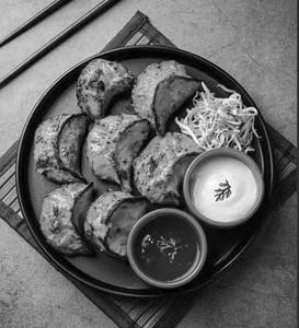 Tandoori Momo Paneer Tikka Cocktail ( 8 Pcs )