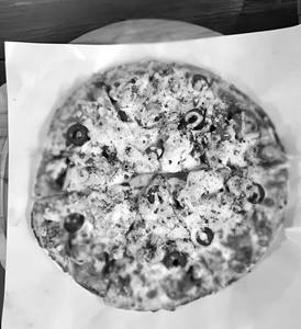 Paneer Tikka Pizza