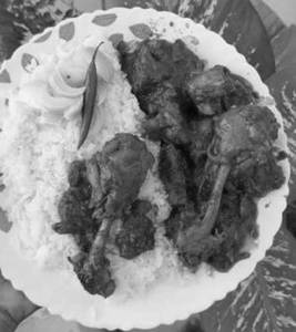 Chicken chawal half [2 pieces] [with free rice one person]