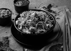 Schezwan Chicken Noodles