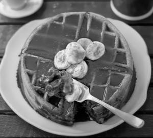 Banana Over Nutella Waffle