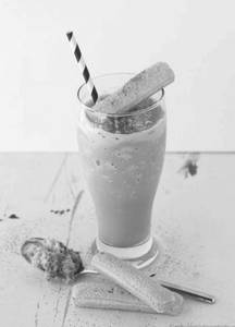 Tiramisu gelato shake