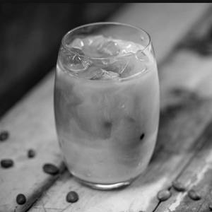 Cold Brew Latte