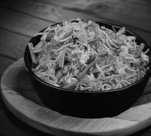 Egg schezwan noodles