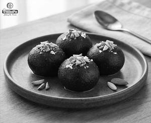 Kala Jamun (1 Pc)