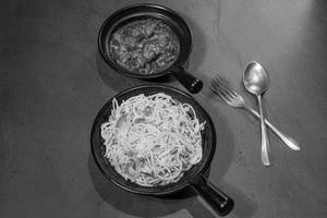 Chicken Noodles With Chicken Manchurian