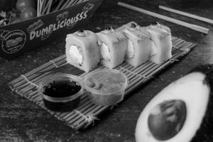Avacado Cream & Cheese Sushi