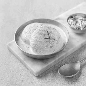 Kesariya Rasmalai [2 Pieces]