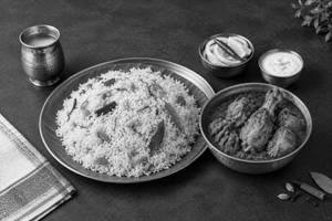 Basonti Polau N Kosha Mangsho.