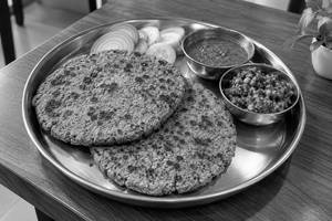 Ragi Roti With Nutrolix Chutney