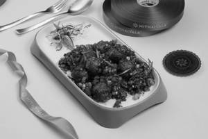 VEG MANCHURIAN (DRY)