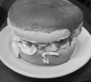 2 pes Punjabi sweet corn burger