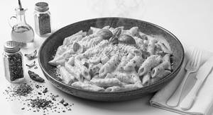 Penne With Creamy White Sauce