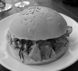Ultimate Burger ( Turmeric )