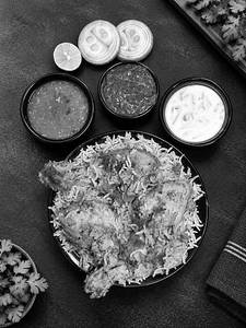 Chicken Spl Dum Biryani [4 Pieces]