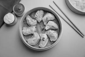 Steamed Chicken Momos [8 Pieces]