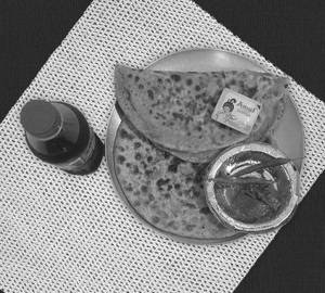 Aloo Paratha 1 + Panner Paratha 1+ Cold Drink (250 ml )