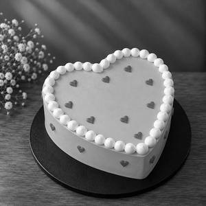Strawberry Heart Cake
