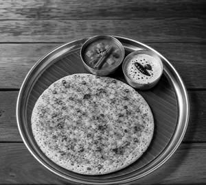 Onion Uttapam