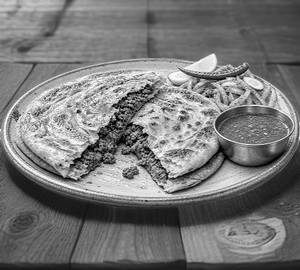 Kamaal Ka Keema Paratha Tawa (1 Pc) (desi Ghee)