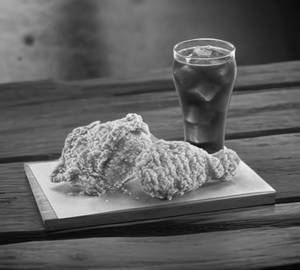 Thai Crispy Chicken (1Pcs) Soft Drink(1Pcs)