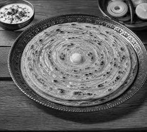 Ghar Ka Laccha / Accha Paratha
