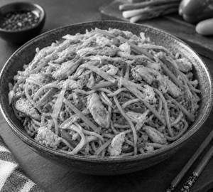 Double egg chicken chowmein