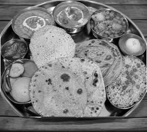 Temptation Deluxe Thali [ NO ONION NO GARLIC  ]