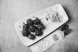 Veg Manchurian Dry [4 Pieces]