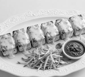 Cheesy Paneer Tikka