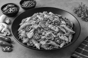 Red Sauce Eda Mushroom N Jelopeno Pasta.
