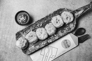 Steamed Veg Momo (6 Pieces)