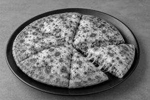Chicken cheese paratha pizza. 2pc.