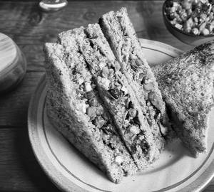 Sweet Corn Paneer Sandwich