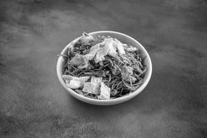 Egg Sichuan Noodles 