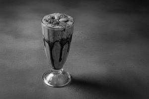 Caramel coffee shake