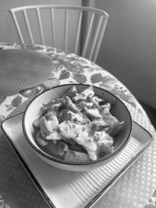 Golden Cheese Potato Wedges [Standard]