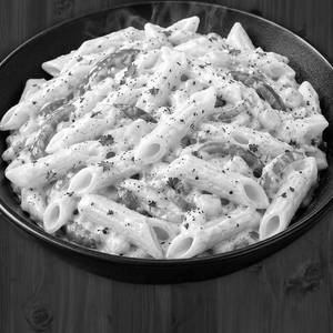 Creamy White Sauce Pasta