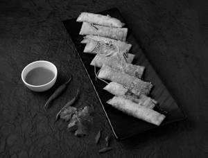 Veg dragon rolls