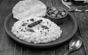 Classic Curd Rice Bowl + Vepudu + Papad