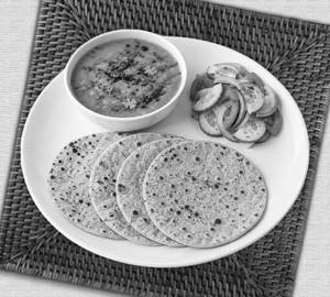 Dal Tadka + Roti 4
