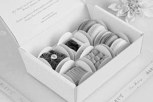Pack Of 4 Cheesecakes And 4 Macarons