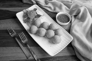 Crispy Cheese Ball