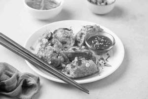 Chicken Cheese Momos